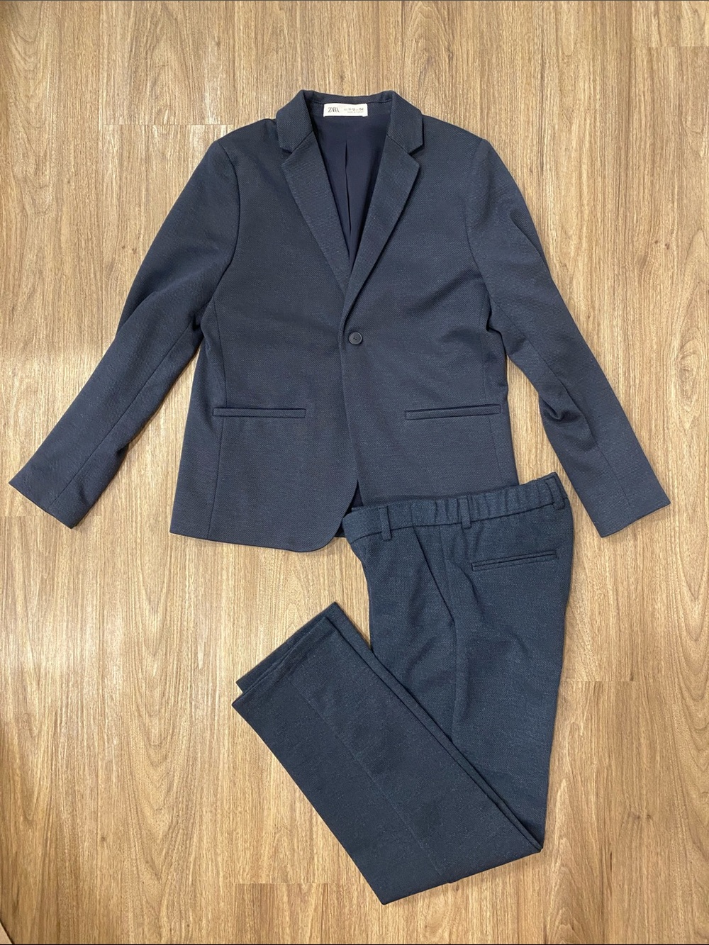 Zara Boys Dark Blue Two-Piece Suit Jacket and Trousers.   Size 11-12